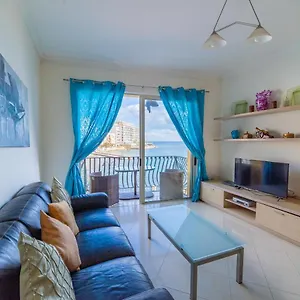 https://superb-views-of-spinola-bay-in-heart-of-stjulians.hotelssaintjulians.com