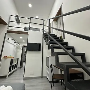 https://casa-di-lorenzo.hotels-amalfi.com