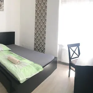  Apartament West